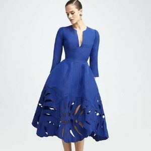 *$4,590 NEW OSCAR DE LA RENTA BLUE SILK LEAF MIDI DRESS US S